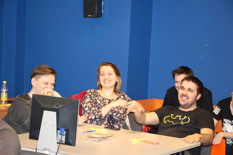 Фото к «Мстители: Эра Альтрона»: в ИЦАЭ Томска прошла интеллектуальная игра «Marvel Quiz» 