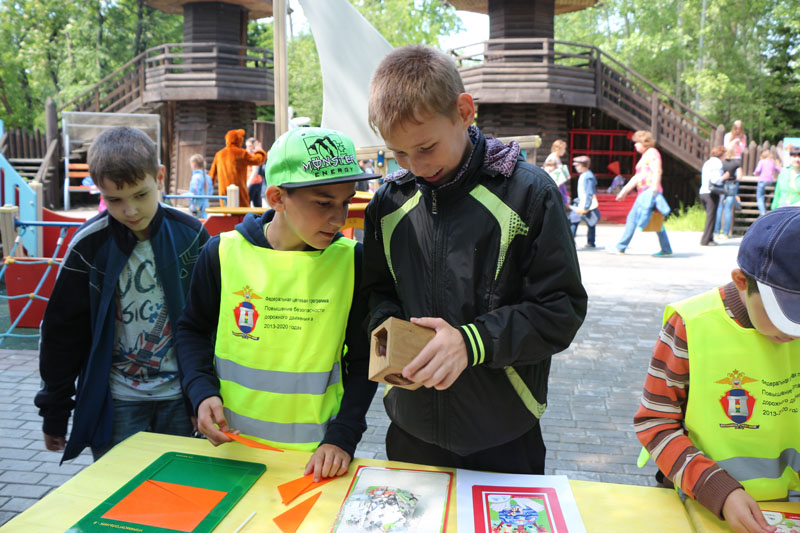 Фото к Праздник в Городском саду в честь Дня защиты детей