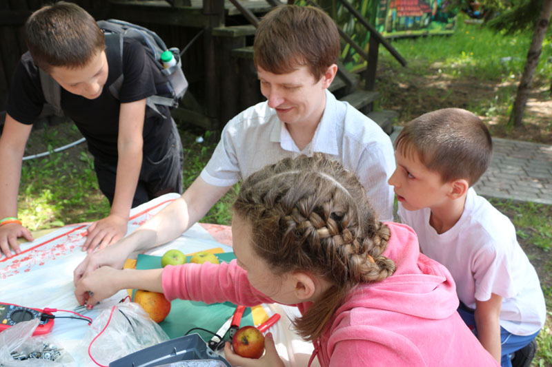 Фото к Праздник в Городском саду в честь Дня защиты детей