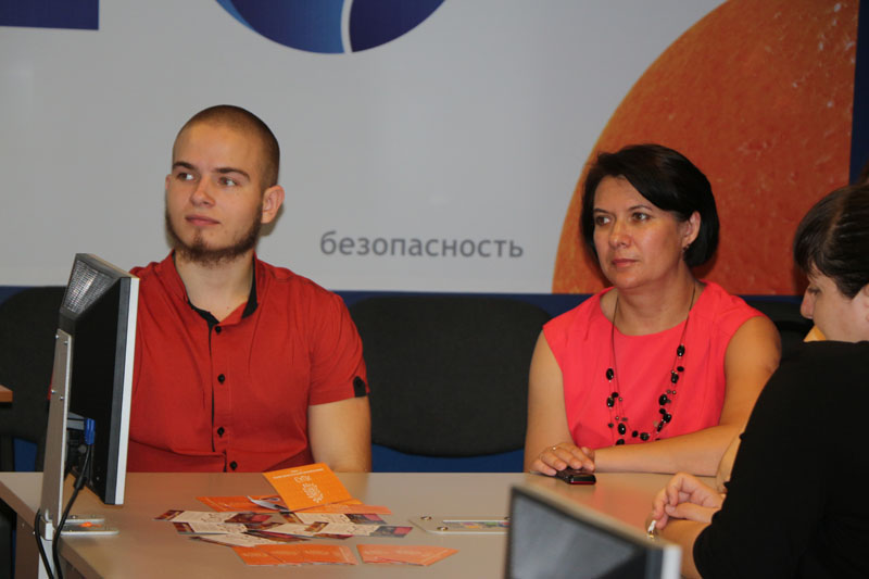 Фото к «Черные дыры, белые пятна»: Аркадий Бедеров о тонкостях работы телеканала «Россия-Культура»