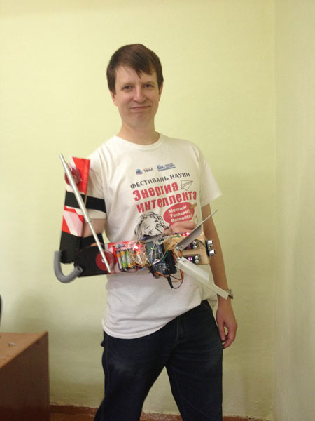 Фото к Юные «робототехники»: ИЦАЭ Томска провел смену в IT-лагере