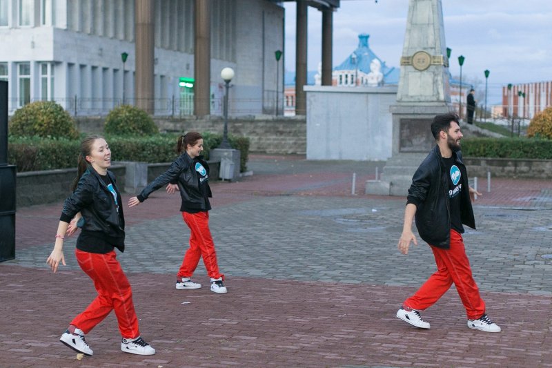 Фото к Ночной забег: ИЦАЭ зарядил город энергией атома