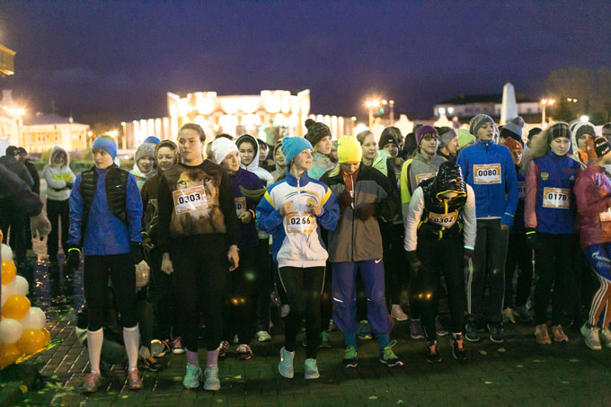 Фото к Ночной забег: ИЦАЭ зарядил город энергией атома