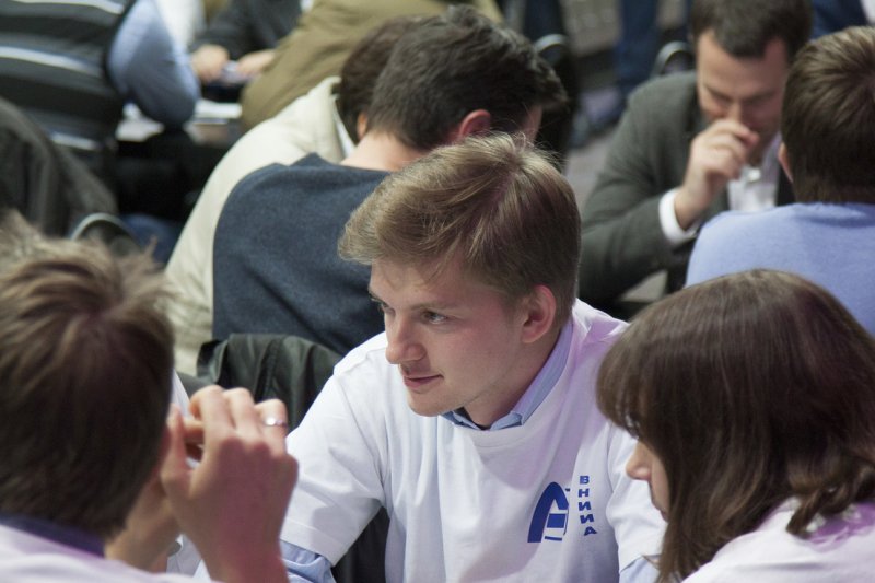 Фото к Прошел региональный этап чемпионата «Что? Где? Когда?» среди предприятий атомной отрасли