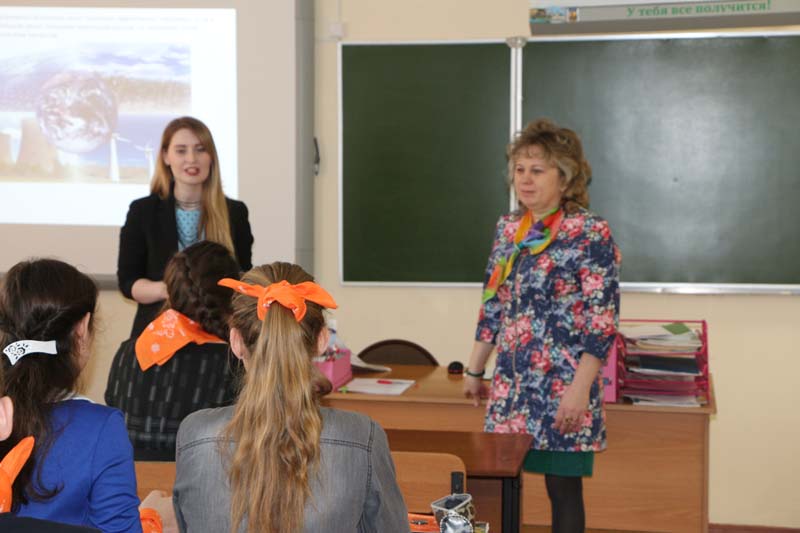 Фото к Виртуальное путешествие на АЭС: томские школьники приняли участие во Всероссийской школьной Неделе высоких технологий и технопредпринимательства
